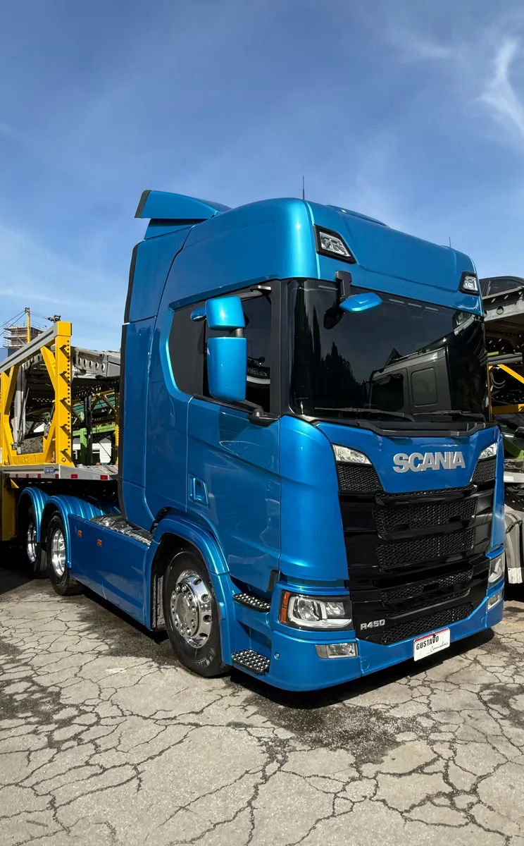 D_NQ_NP_2X_756329-MLB87455051383_072025-F-scania-r-450-6x2-20192020-cegonheiro-gustavo-caminhoes